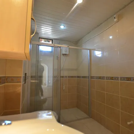 Bektas 4 Ultra Luks Vila *